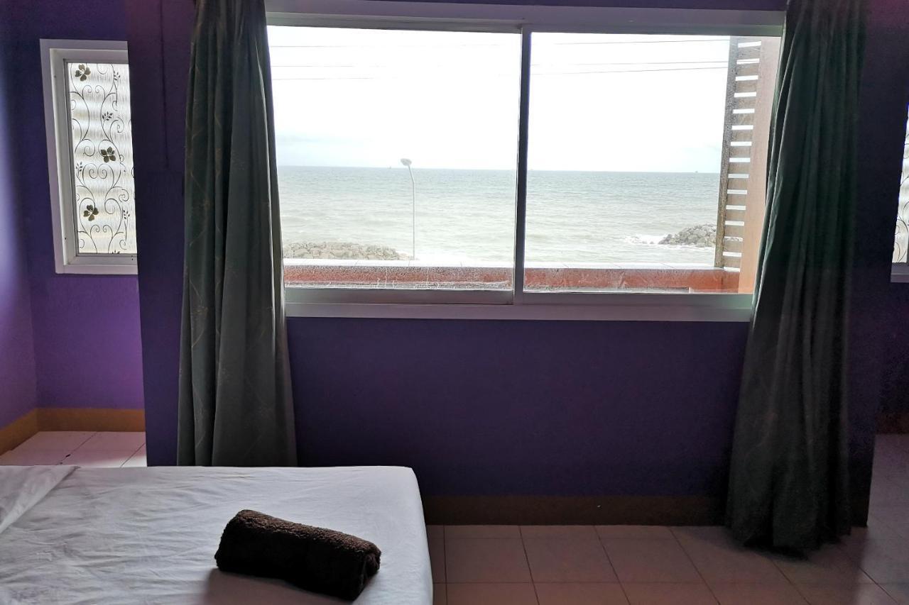Gao Saengchan Beachfront Rayong Exterior photo